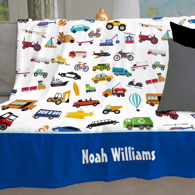 Cobertor De Velo Pequeno Garoto Coisas Que Movimentam Carros De Veí (Wrap your young boy in a fun blanket designed with his favorite vehicles! You can add a name, too :))