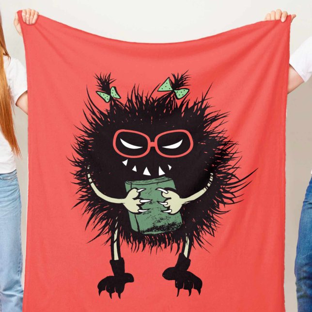 Cobertor De Velo Personagem Amante de Livros do Mal - Leitura Sombr (orange red blanket with an evil creature with eyeglasses and ponytails holding a book, grinning)