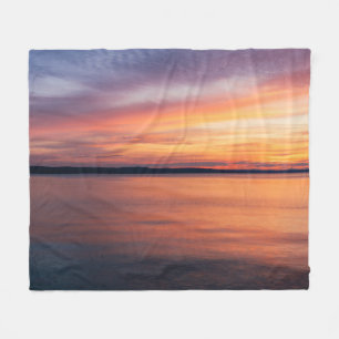Cobertor De Velo Pôr do sol noturno laranja e roxo sobre o lago de