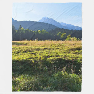 Cobertor De Velo Prado da Montanha Verde – Natureza Selvagem Romêni