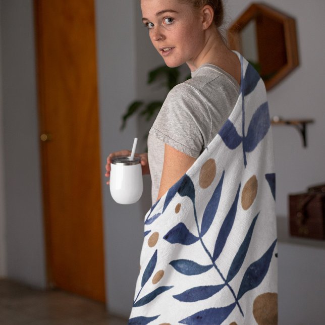 Cobertor De Velo Ramais e bagas de aquarelas - índigo e bege (Criador carregado)