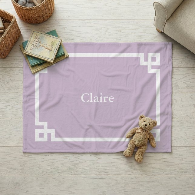 Cobertor De Velo Roxo Lilás e Branco Monograma Chave Grega (Criador carregado)