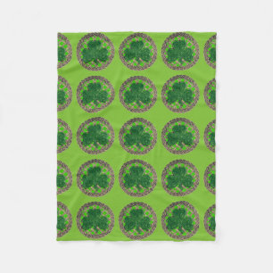 Cobertor De Velo Shamrock Verde Sobre Nódulos Celtas Fleece Blanket