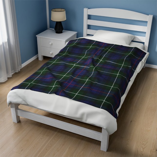 Cobertor De Velo Tartan Clan MacKenzie Xadrez Roxo Verde (Rustic Plaid Clan MacKenzie Tartan Fleece Blanket)