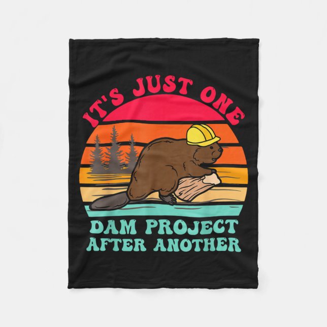 Cobertor De Velo The floggings, morale improves, toxic environment  (Frente)