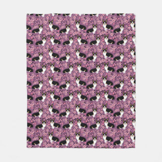 Cobertor De Velo Tri flores de cerejeira coloridas do Corgi - roxo