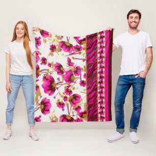 Cobertor De Velo Um intrincado padrão floral em rosa e branco, arte