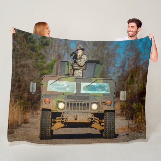 COBERTOR DE VELO VEÍCULO COM RODA MULTIFUNCIONAL DE ALTA MOBILIDADE (In Situ)