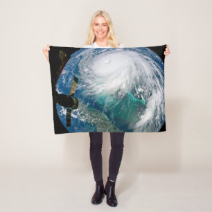 Cobertor De Velo Vista Do Furacão Dorian.