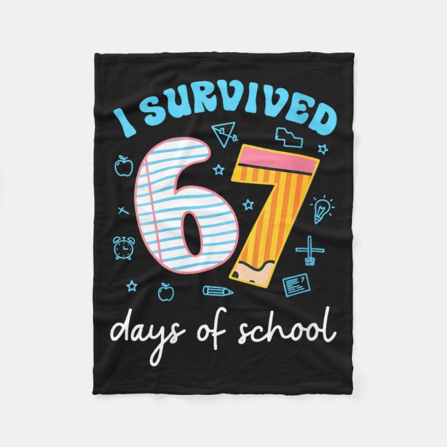 Cobertor De Velo Womens I Survived 67 Days Of School Funny Meme Tea (Frente)