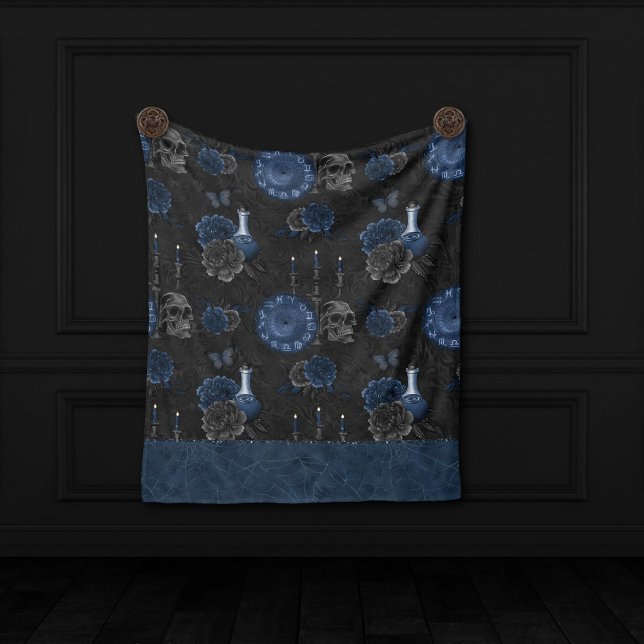 Cobertor De Velo Zodiac Magic | Marinho escuro Rosas de crânio góti (Criador carregado)
