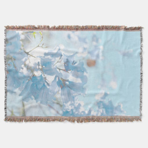 Cobertor Flores de Árvore Pastel Soft Blue Jacaranda