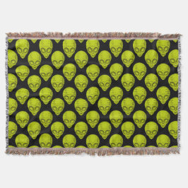 Cobertor Green Alien Head Throw Blanket