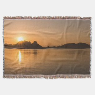 Cobertor Ilha Komodo ao pôr do sol