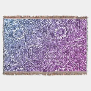 Cobertor Intrair Design floral em matizes roxos e brancos