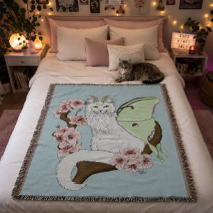 Cobertor Luna Moth Moon White Cat Green