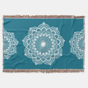 Cobertor Mandala Branco em Fundo Azul
