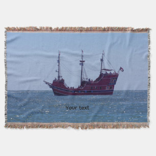 Cobertor Navio Pirata Vermelho no Oceano