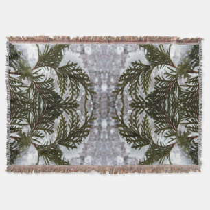 Cobertor Neve nas ramificações verdes