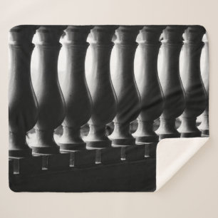 Cobertor Sherpa Arquitetura em preto e branco