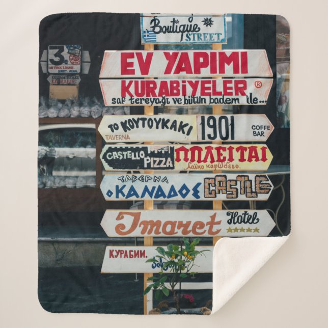 COBERTOR SHERPA BEIGE RED E BROWN SIGNAGNAGES EM BEIGE ESTÃO NO DI (Frente)