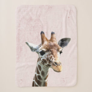 Cobertor Sherpa Berçário Minimalista Girafa Rosa Pastel Peekaboo