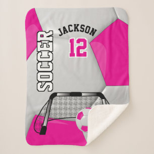 Cobertor Sherpa Bola de Futebol Rosa e Branco com Texto DIY