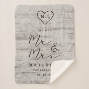Cobertor Sherpa Carved Sweethearts, o Novo Sr. & Sra. Newlyweds