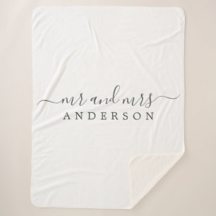 Cobertor Sherpa Chic Newlywing Sr. Sra. Black White Monograma