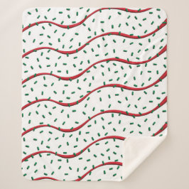 Cobertor Sherpa Christmas Cake Red Stripe Frosting Green Sprinkles