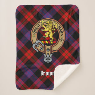 Cobertor Sherpa Clan Brown Crest sobre Tartan