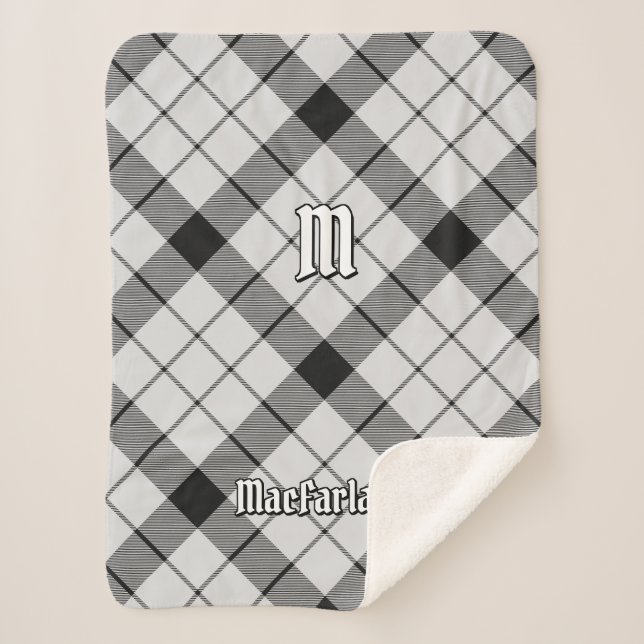Cobertor Sherpa Clan MacFarlane Black and White Tartan (Frente)