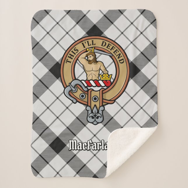 Cobertor Sherpa Clan MacFarlane Crest sobre Tartan Preto e Branco (Frente)