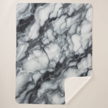 Cobertura Luxuosa de Mármore Preto e Branco