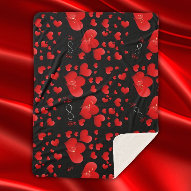 Cobertor Sherpa Corações Vermelhos Iniciais Infinitos Monograma em (Criador carregado)