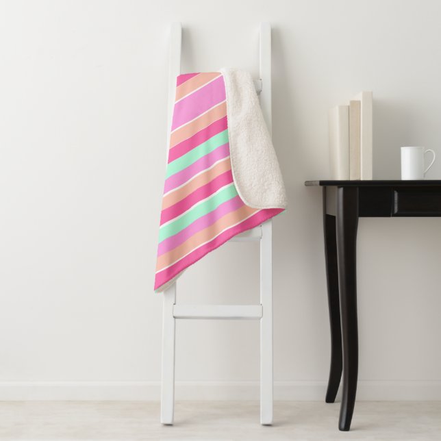 Cobertor Sherpa Cores de Bala Stripes (In Situ)