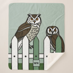 Cobertor Sherpa Corujas minimalistas num monograma de cerca