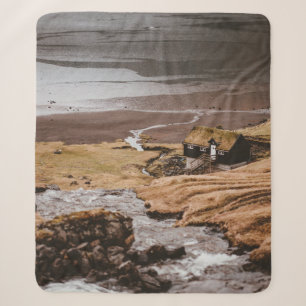 COBERTOR SHERPA ESTADO DE TERCEIRA FOTOGRAFIA DA CASA NA MONTANHA