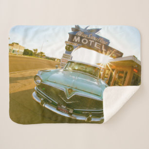 Cobertor Sherpa Famoso Motel Blue Swallow na Rota 66