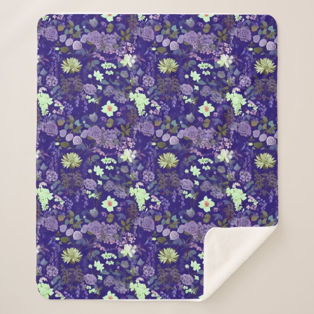 Cobertor Sherpa Flores com atmosfera elegante e misteriosa (Frente)