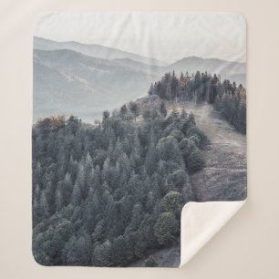 COBERTOR SHERPA GREEN TREES ON MOUNTAIN