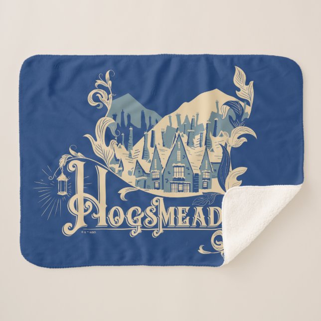 Cobertor Sherpa HOGSMEADE™ Vintage Village Graphic (Frente (Horizontal))