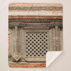 Cobertor Sherpa Janela antiga no pátio Nasal Chowk de Hanuman