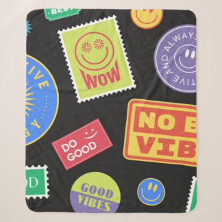 Cobertor Sherpa Legal Trendy Patches Design. Abstrato fundo wi