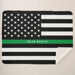 Cobertor Sherpa Linha Verde Fina Bandeira Militar Monograma Grande