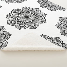 Cobertor Sherpa Mandala Preto em Fundo Branco