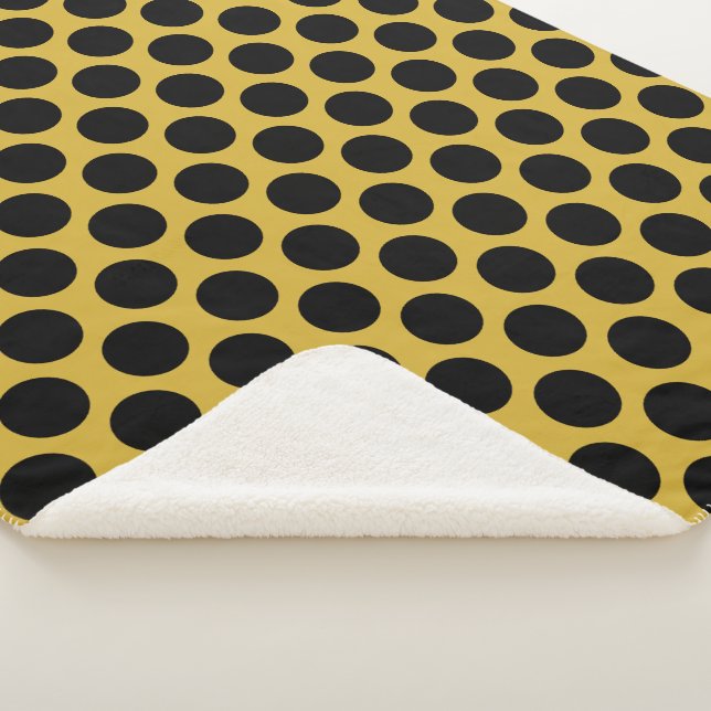 Cobertor Sherpa Metálico Dourado com Estilo de Ponto Preto (3/4)