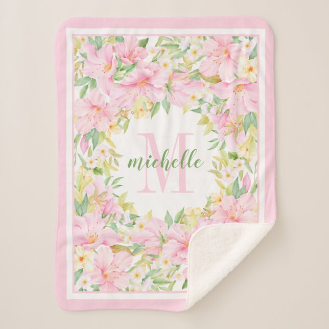 Cobertor Sherpa Monograma Floral Aquarela Blusa Bebê Rosa (Frente)