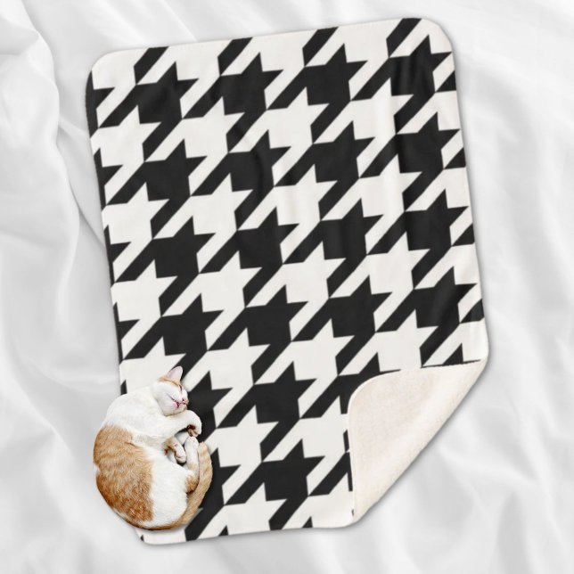 Cobertor Sherpa na moda geométrico branco preto (stylish geometric black white houndstooth pattern sherpa blanket)