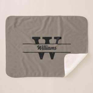 Cobertor Sherpa Nome da Família Personalizada do Monograma Beige